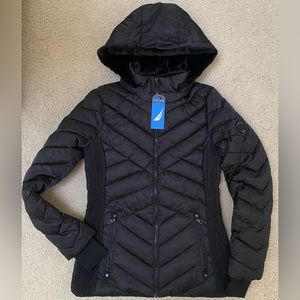 Nautica Women Puffer Jacket， Size XS